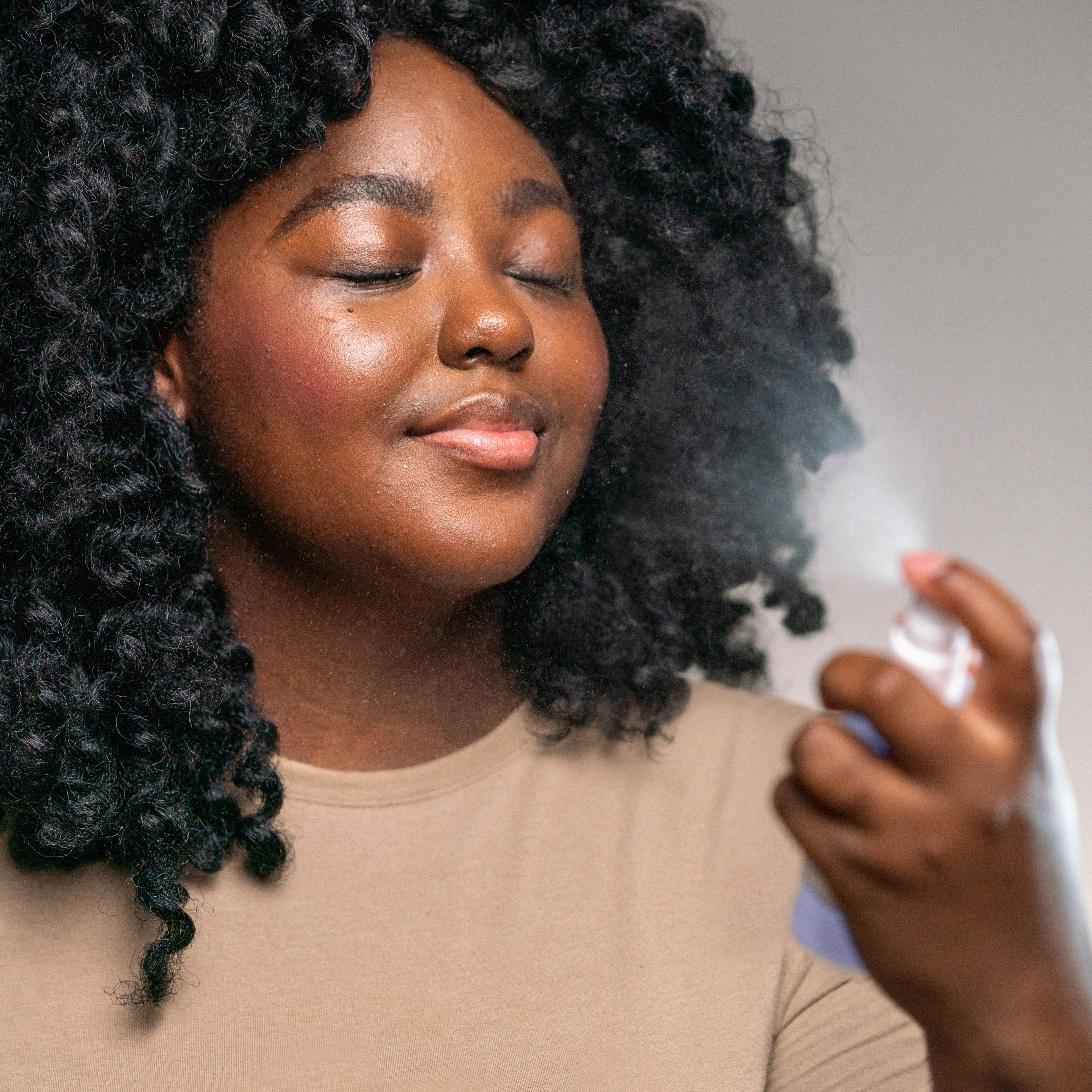 Spray Facial à l’Aloès, Camomille et Lavande – Mario Badescu