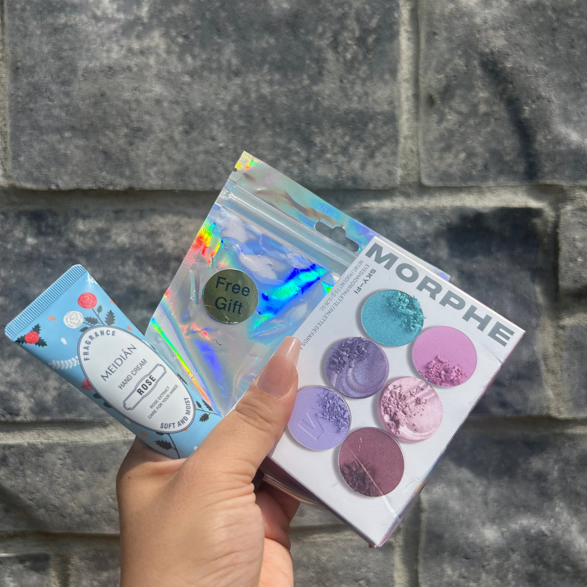 Self love box Denim-B - self-care gift box with denim handbag, skincare, makeup and hair accessories from Anastasia Beverly Hills, Fenty Beauty and more