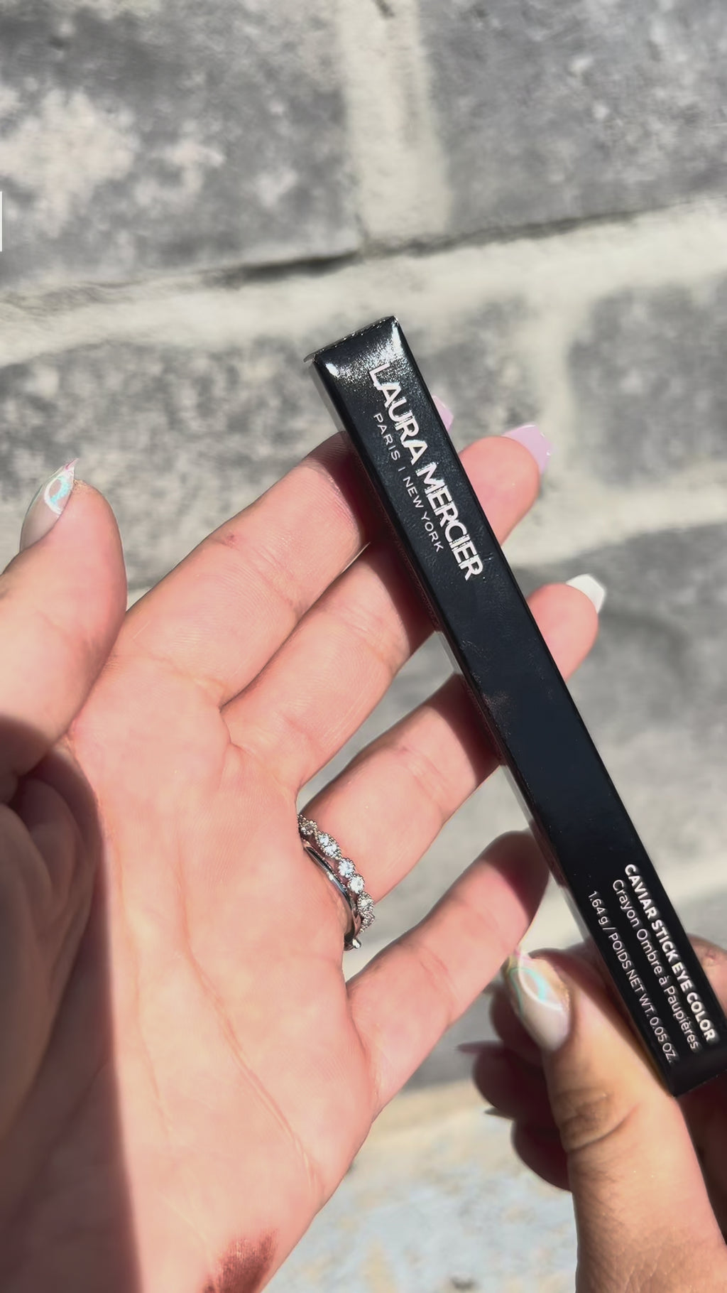 Bâton de fard à paupières Laura Mercier Caviar Stick – Forbidden Rose